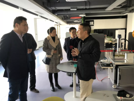 產(chǎn)業(yè)發(fā)展，人才先行——河海大學(xué)機(jī)電工程學(xué)院副院長(zhǎng)樓力律就校企合作事宜蒞臨我司參觀考察